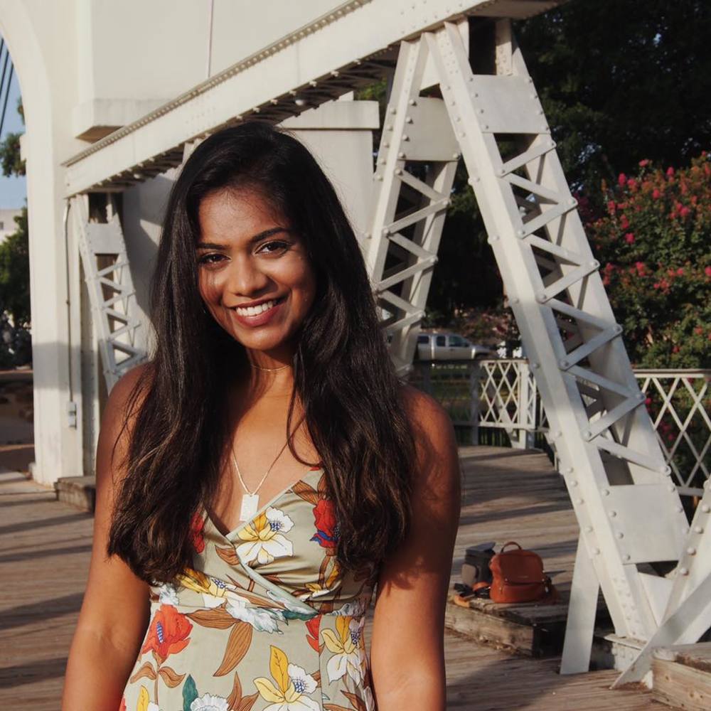 Meet your Posher, Kayal